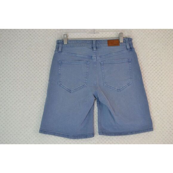 Land's End Women's 2 Light Wash Mid Rise Bermuda Jean Shorts - Picture 1 of 15